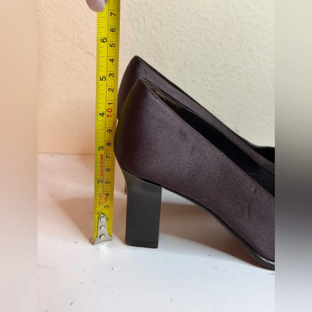Gucci Satin Block Heel Loafer Pumps Size 35.5